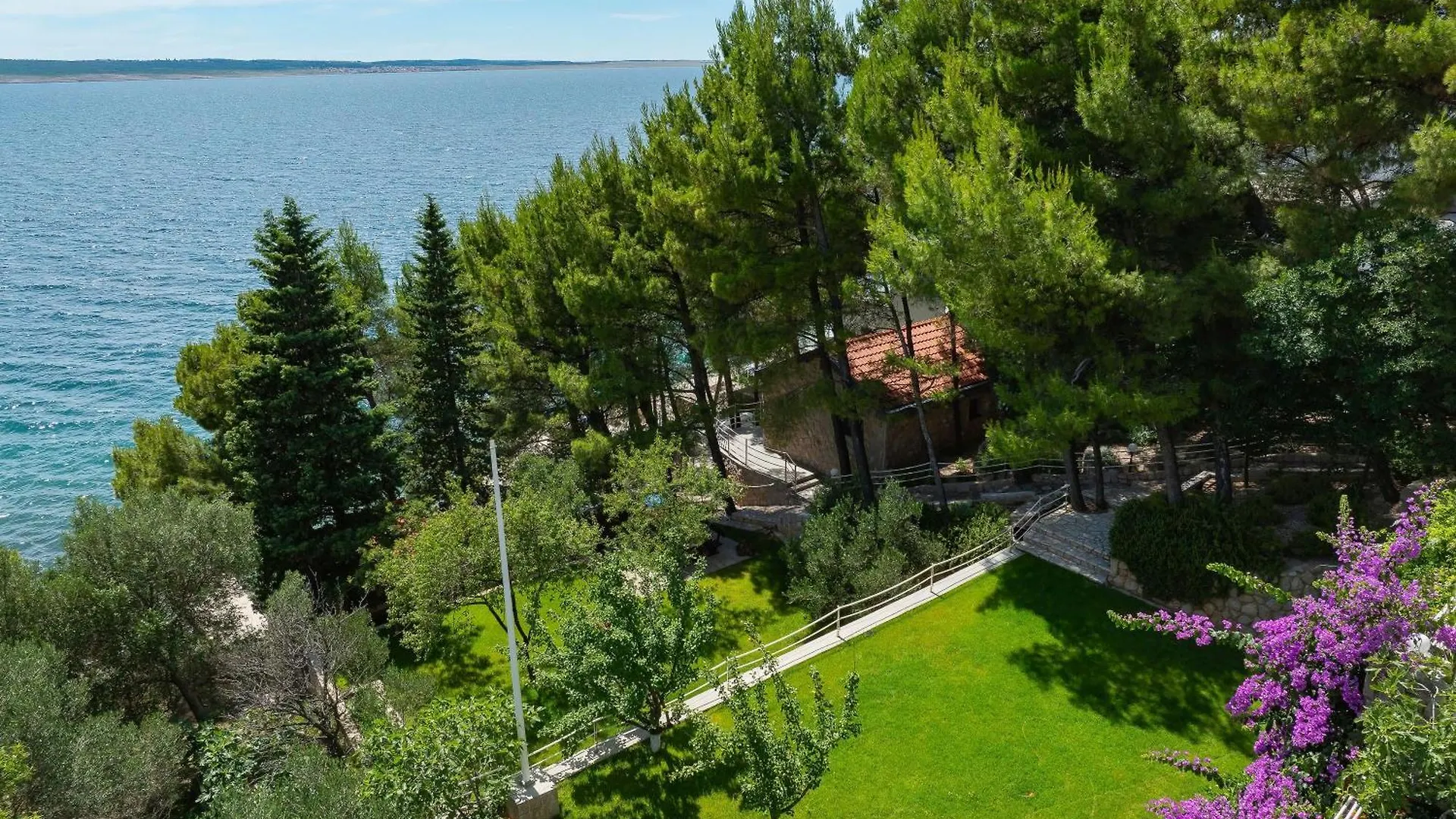 Apartment Candela, No 3 Starigrad Paklenica Croatia